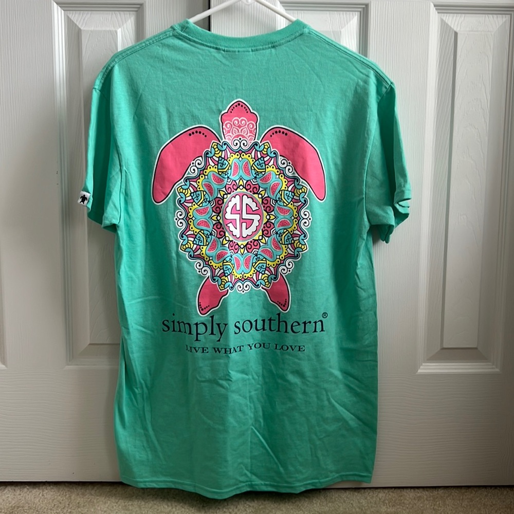 NWOT Simply Southern Turtle T-shirt Teal and Pink Size M